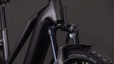 Cube Nuride Hybrid Performance 600 slabgrey'n'black Gr&ouml;&szlig;e: Trapeze 50 cm Produktbild 4